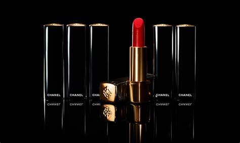 barra de labios de chanel|Pintalabios de CHANEL: toda la Colección de Barras de Labios.